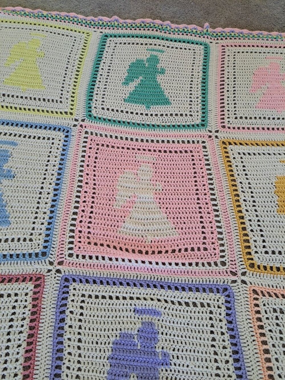 Handmade Crochet Angels Afghan Blanket Colorful Granny Squares Pastel 61" Baby - Picture 3 of 9